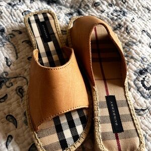 Burberry Tan Leather Espadrille Slide Sandals Size 38.